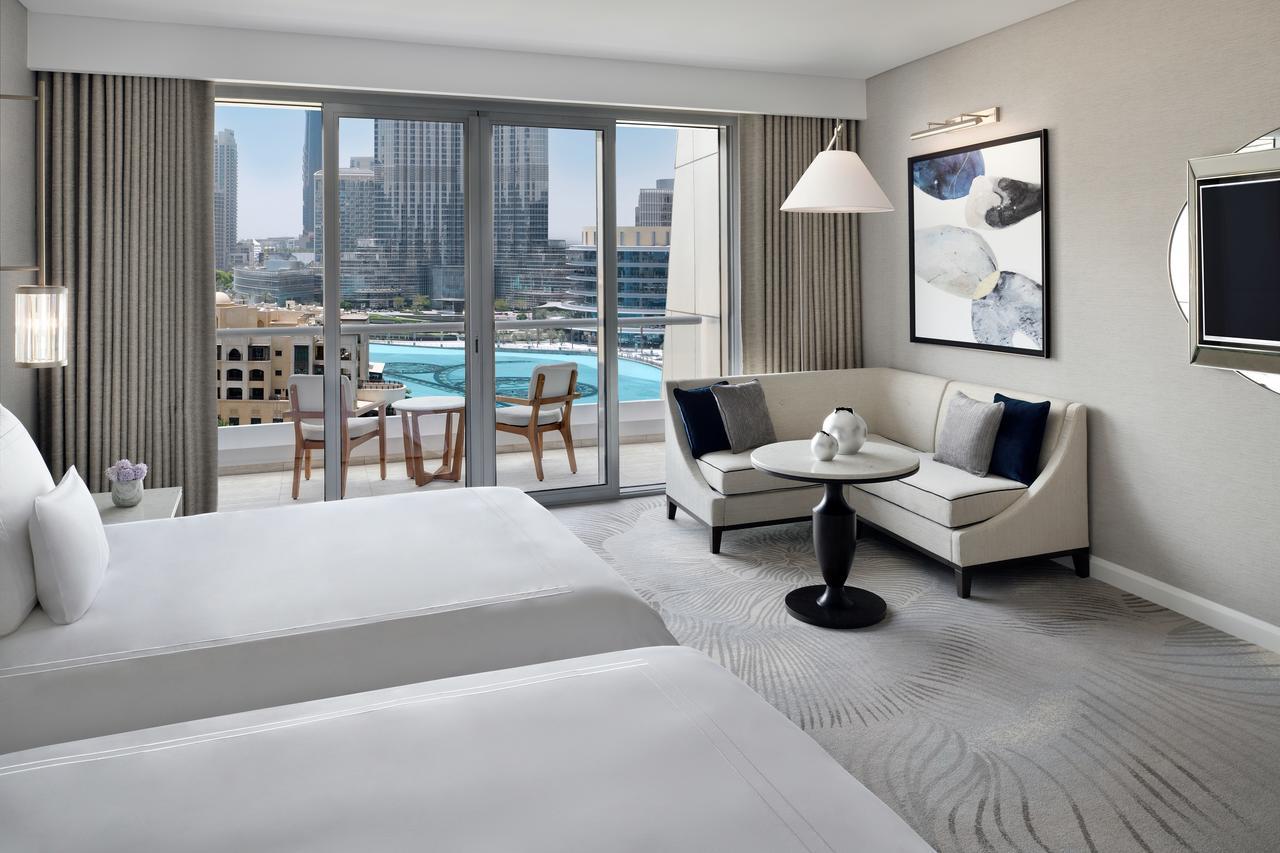 Hotel Address Downtown Dubaj Exteriér fotografie A guest room at the hotel