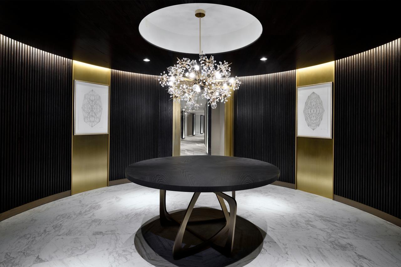 Hotel Address Downtown Dubaj Exteriér fotografie The interior of the new store